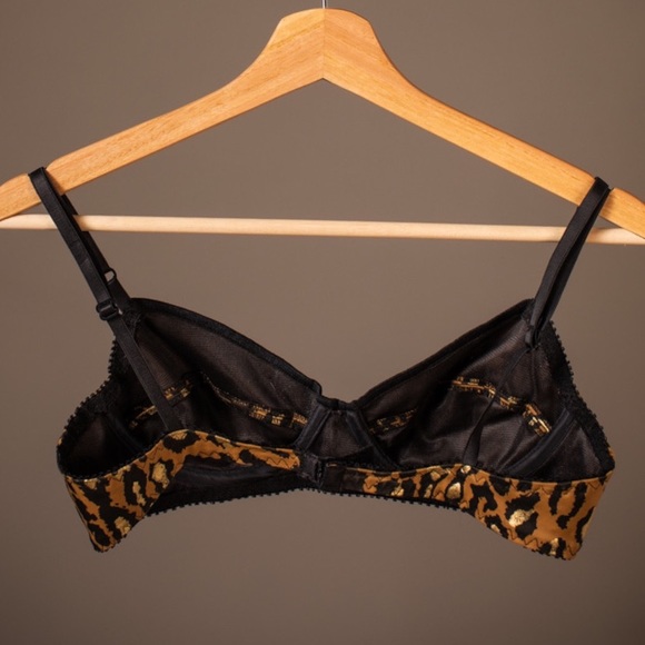 Vintage “House of Field” leopard print underwire bra. - Picture 3 of 4
